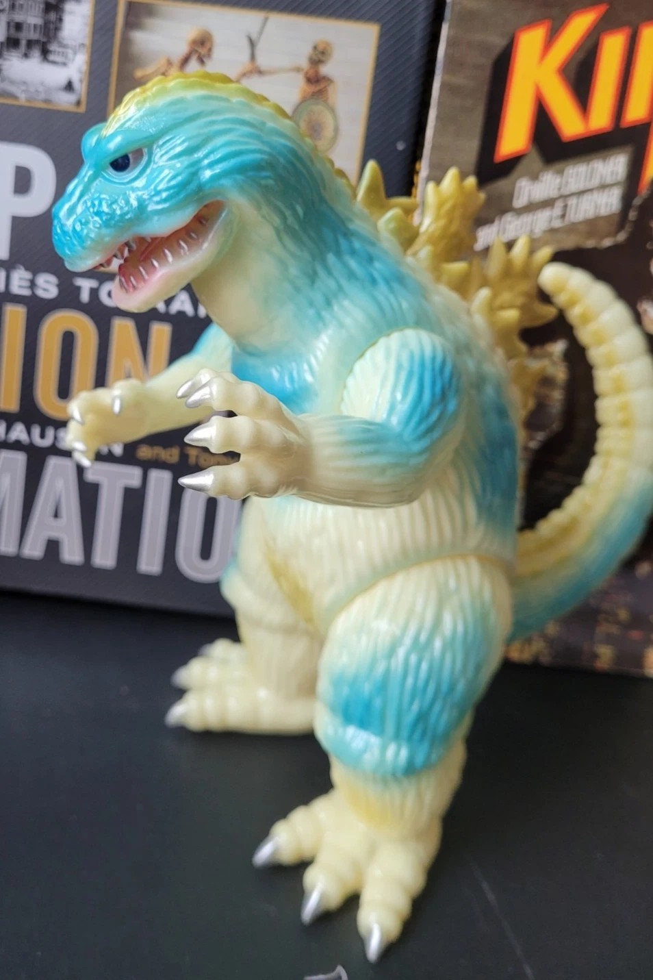 Rare Marmit glow Godzilla 1962 Superfest 2002 vs King Kong