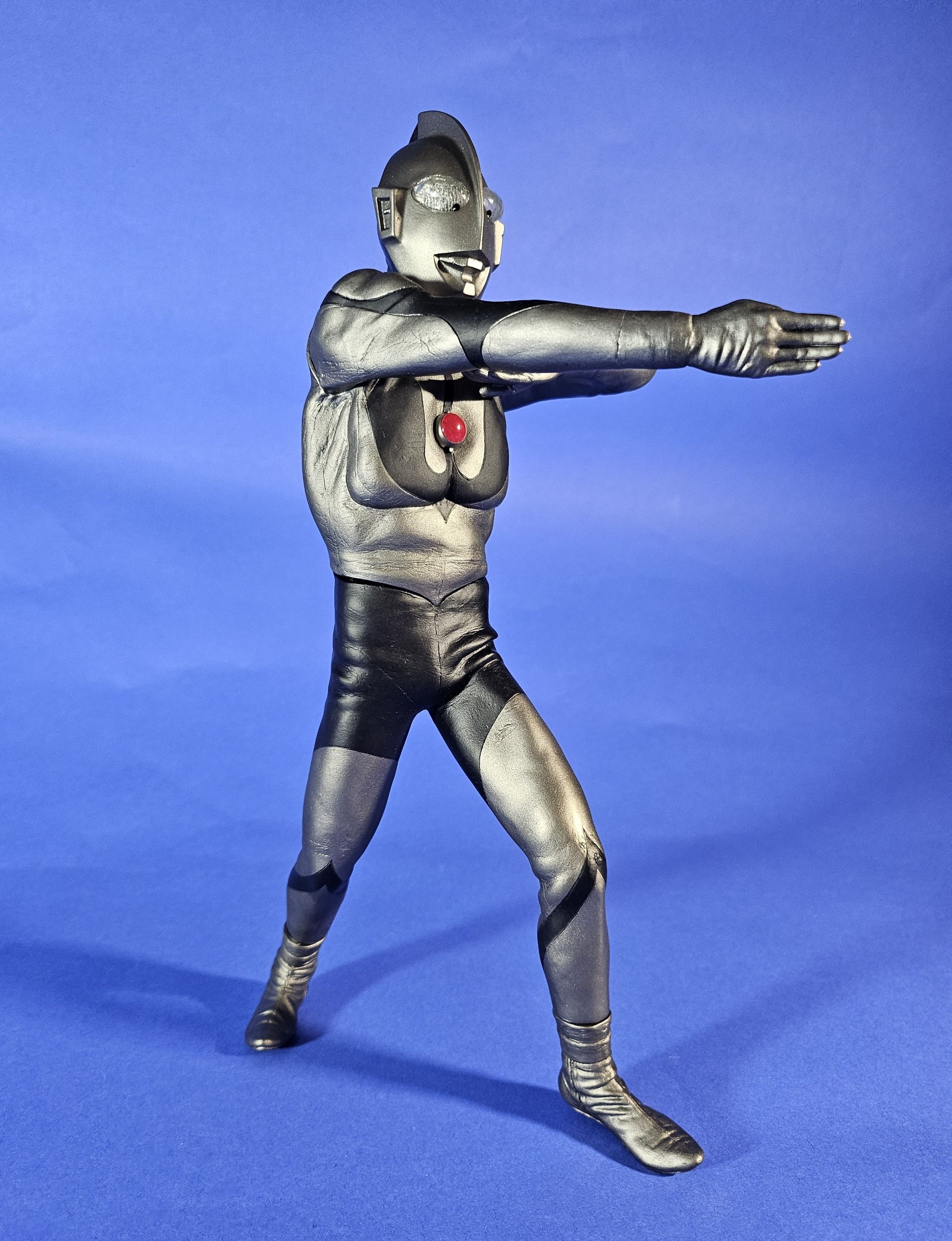 Ultraman C-Type Ultra Slash Black Version by CCP (2012)
