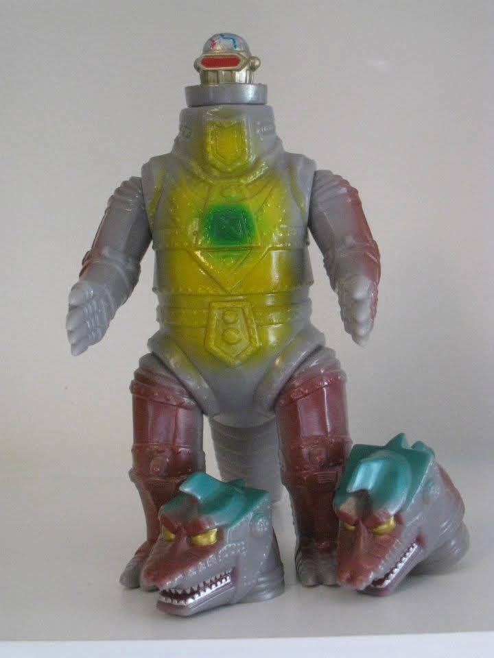 Mechagodzilla 2 (1975 Version) M1 Vinyl Figure 1st Issue